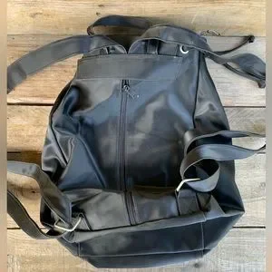Kenneth Cole Reaction | Bags | Kenneth Cole Reaction Nylon  display picture 2